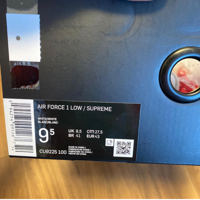 Supreme(シュプリーム)のsupreme nike AirForce1 low white 27.5 メンズの靴/シューズ(スニーカー)の商品写真
