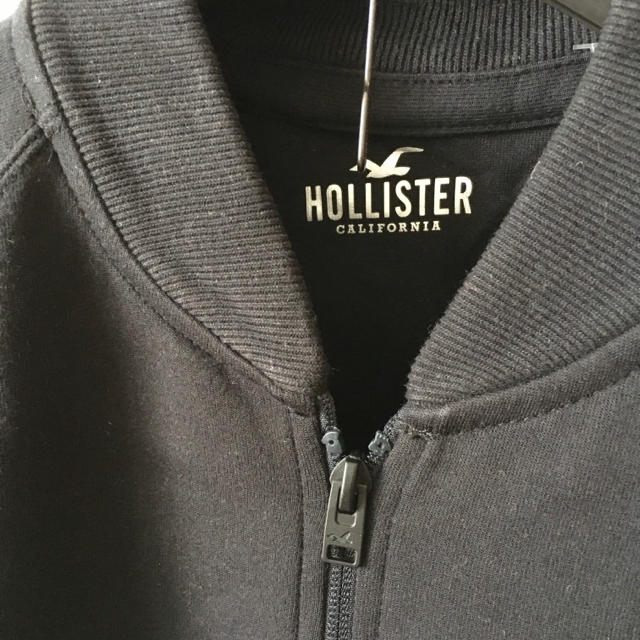 Hollister(ホリスター)のHollisterホリスター　US限定　MA-1 コットン　トラック　ジャケット メンズのジャケット/アウター(ブルゾン)の商品写真