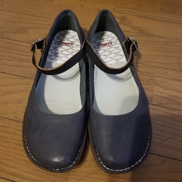 CAMPER(カンペール)の専用CAMPER 　革フラットシューズ37 レディースの靴/シューズ(ローファー/革靴)の商品写真