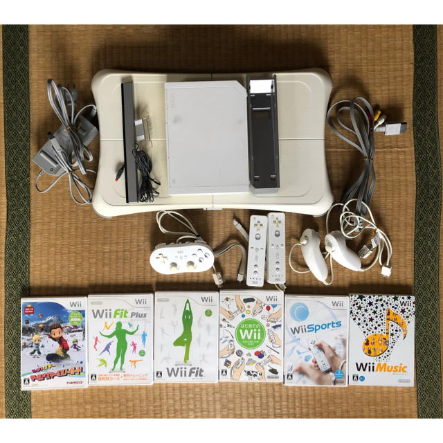 【期間限定】 Wii本体 +Wii Fit本体+ソフト6点セット