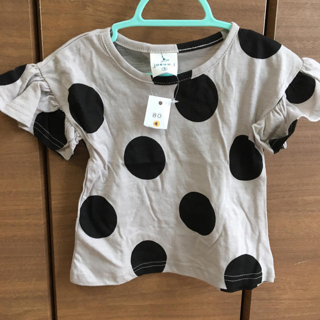 ZARA KIDS(ザラキッズ)の未使用　ドット　柄　フリル　トップス　最終価格 キッズ/ベビー/マタニティのベビー服(~85cm)(Ｔシャツ)の商品写真