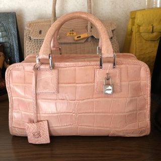 希少LOEWE★クロコダイル クラッチバッグ ロエベ　型押し