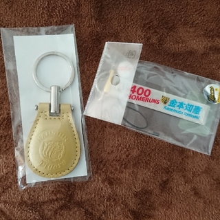 阪神タイガース・金本 400号記念携帯ストラップ と新井キーホルダー(記念品/関連グッズ)