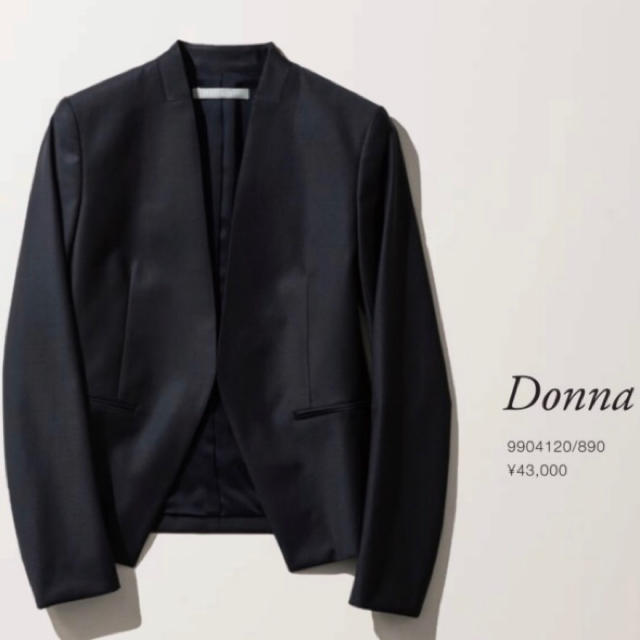 ノーカラージャケットtheory luxe Executive DONNA ノーカラージャケット 紺