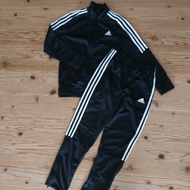 adidas(アディダス)の新品未使用☆160cm adidas ジャージ上下 キッズ/ベビー/マタニティのキッズ服男の子用(90cm~)(その他)の商品写真