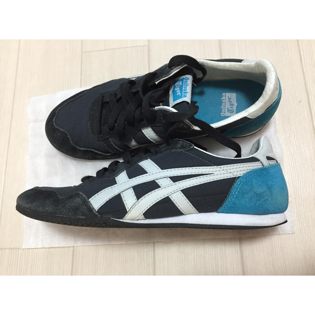 Onitsuka Tiger(オニツカタイガー)のオニツカタイガー  スニーカー  24.5cm レディース レディースの靴/シューズ(スニーカー)の商品写真