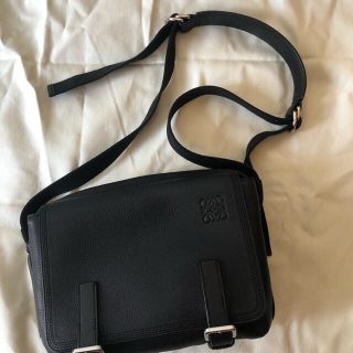 ロエベ メッセンジャーバッグ メンズ の通販 12点 Loeweのメンズを買うならラクマ