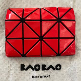 イッセイミヤケ(ISSEY MIYAKE)のBAOBAO ISSEY MIYAKE 名刺入れ定期入れ　レッド❤️(名刺入れ/定期入れ)