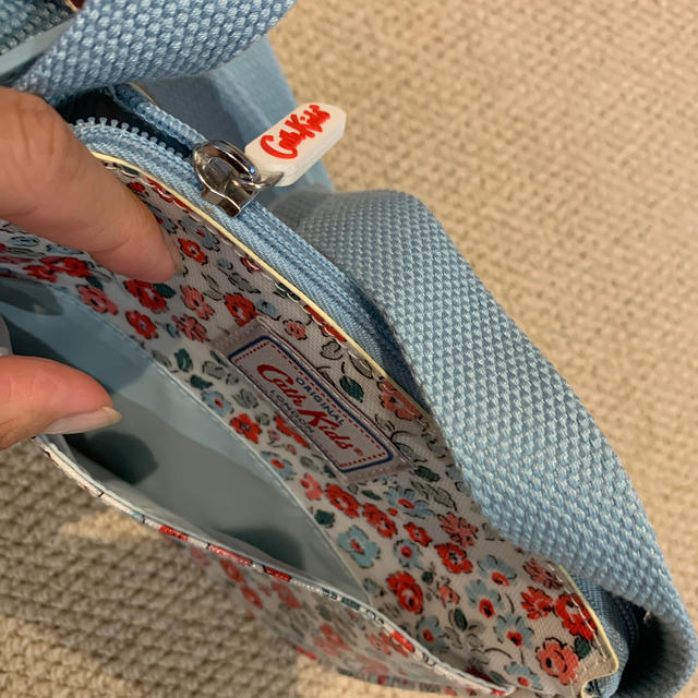 Cath Kidston(キャスキッドソン)の新品　Cathkidsポシェット キッズ/ベビー/マタニティのこども用バッグ(リュックサック)の商品写真