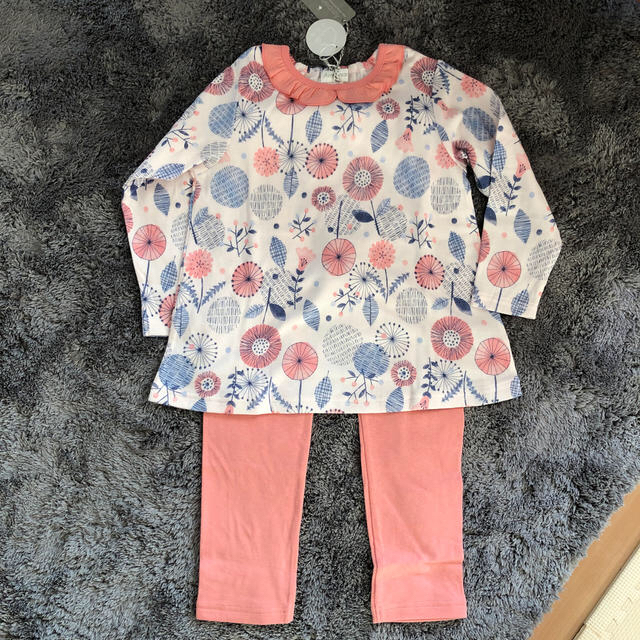 ampersand(アンパサンド)のampersandパジャマ110サイズ キッズ/ベビー/マタニティのキッズ服女の子用(90cm~)(パジャマ)の商品写真