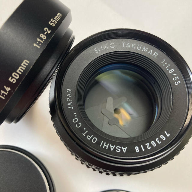PENTAX(ペンタックス)の美品 M42銘玉 SMC TAKUMAR 55mm F1.8 純正付属多数 スマホ/家電/カメラのカメラ(レンズ(単焦点))の商品写真