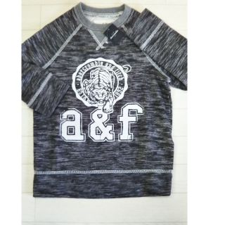 アバクロンビーアンドフィッチ(Abercrombie&Fitch)の正規店で購入　お洒落!新品アバクロンビートレーナー3/4歳(その他)