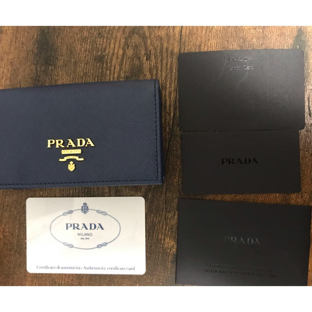 PRADA(プラダ)のkeekoさん専用 レディースのファッション小物(名刺入れ/定期入れ)の商品写真