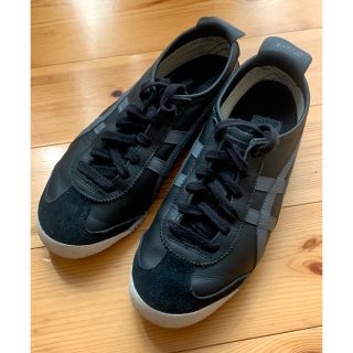 オニツカタイガー(Onitsuka Tiger)のオニツカタイガー/スニーカー/ブラック/後ろが可愛い♪(スニーカー)