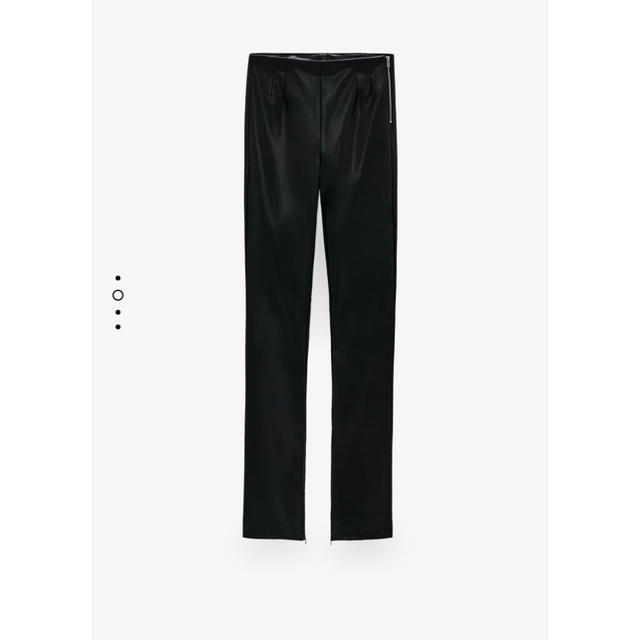 ZARA(ザラ)のZARA レザーパンツ レディースのパンツ(カジュアルパンツ)の商品写真