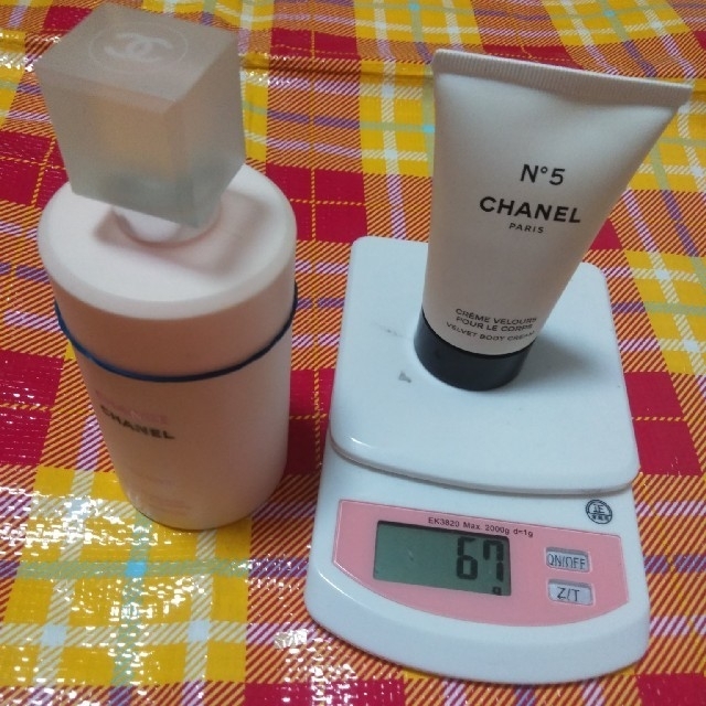 CHANEL(シャネル)のCHANEL　4点セット　ボディークリー厶　3点　乳液　 コスメ/美容のボディケア(ボディクリーム)の商品写真