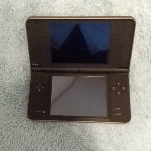 新品✨Nintendo NINTENDO DS ニンテンドー DSI ホワイト