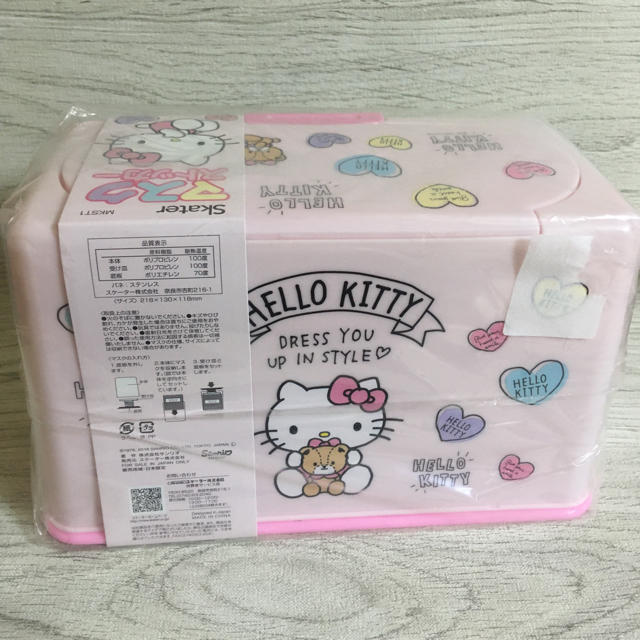 マスクケース　Hello Kitty コスメ/美容のコスメ/美容 その他(その他)の商品写真