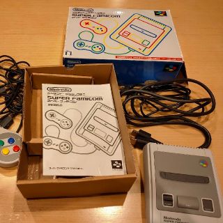 ニンテンドウ(任天堂)のスーパーファミコンミニ　ニンテンドークラシックミニ スーパーファミコン(家庭用ゲーム機本体)