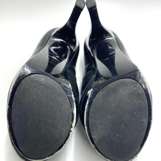 BCBGMAXAZRIA(ビーシービージーマックスアズリア)のBCBGMAXAZRIA ブーティー レディースの靴/シューズ(ブーツ)の商品写真