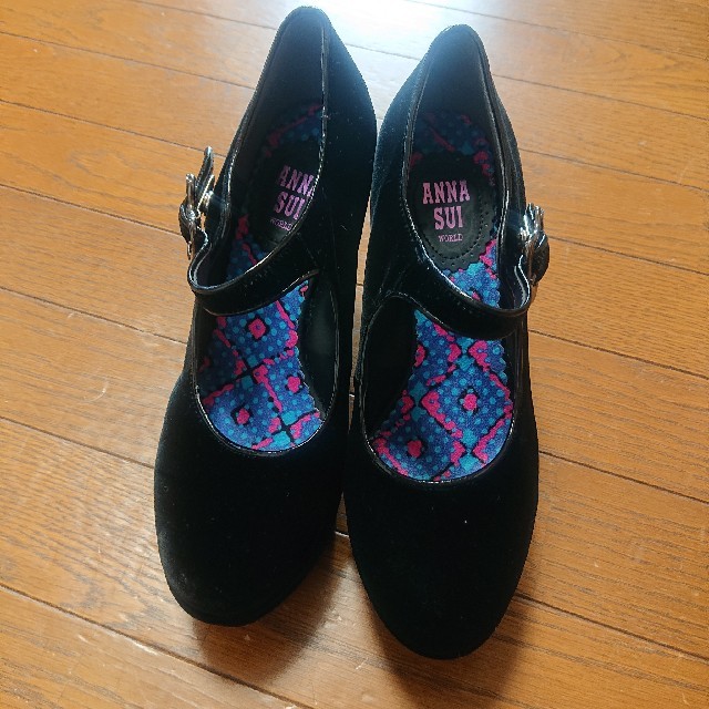 ANNA SUI(アナスイ)のANNA SUI ウェッジソール パンプス ブラック ベロア素材 レディースの靴/シューズ(ハイヒール/パンプス)の商品写真