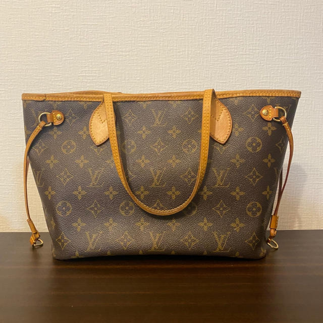 LOUIS VUITTON(ルイヴィトン)のLouis Vuitton バッグ レディースのバッグ(トートバッグ)の商品写真