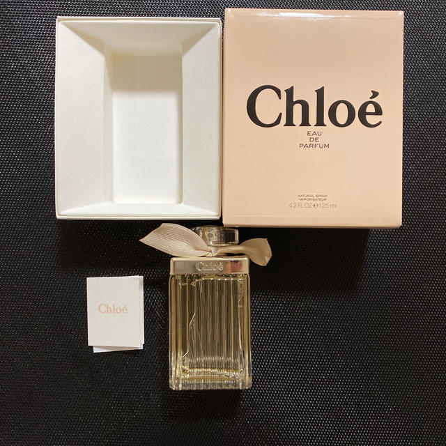 Chloe(クロエ)のChloe オーデパルファム125ml  コスメ/美容の香水(香水(女性用))の商品写真