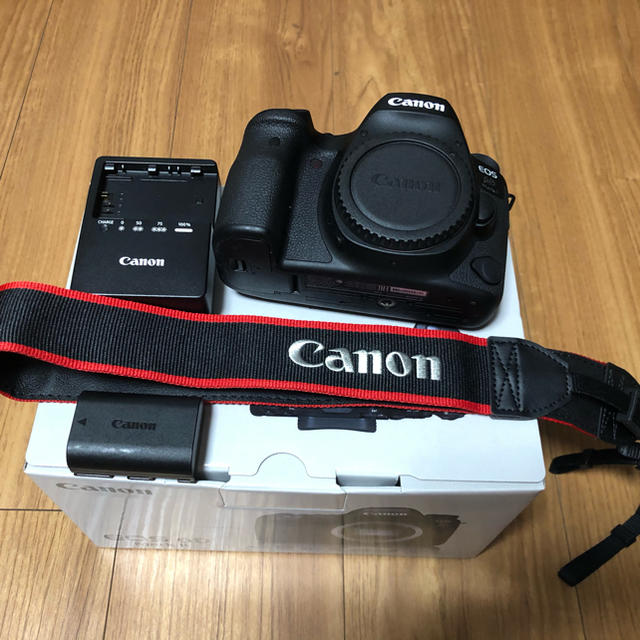 一眼レフCanon6D2