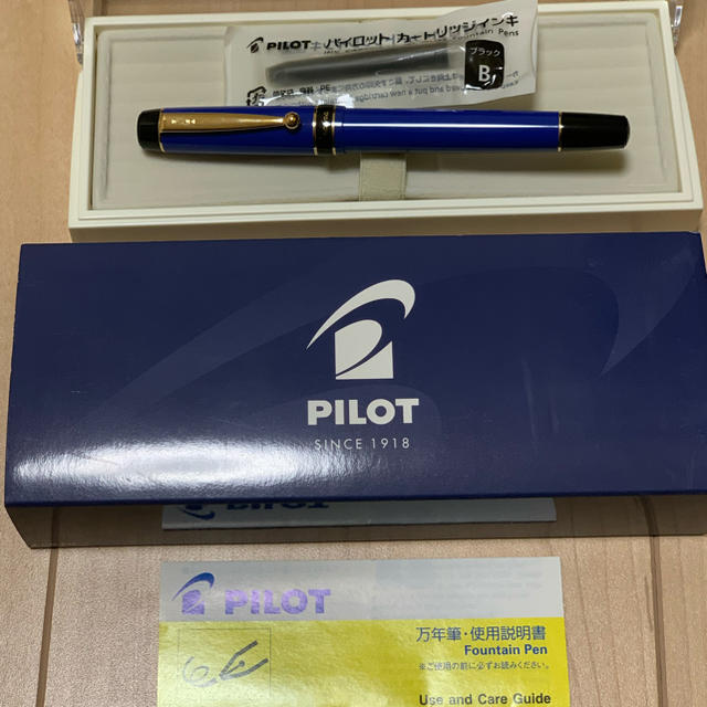 PILOT 【新品未使用】PILOT 万年筆 カードリッチインキ付の通販 by shiro's shop｜パイロットならラクマ