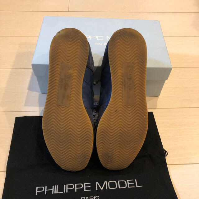 PHILIPPE MODEL(フィリップモデル)のフィリップモデル　43 ネイビー メンズの靴/シューズ(スニーカー)の商品写真