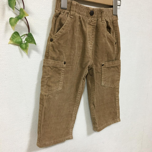 OshKosh(オシュコシュ)のOSHKOSH B'gosh★ オシュコシュ　コーデュロイパンツ　ベージュ　80 キッズ/ベビー/マタニティのベビー服(~85cm)(パンツ)の商品写真