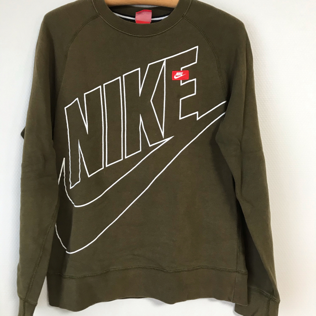 NIKE(ナイキ)の💕あーちゃん様専用💕NIKE レディースパーカー&メンズトレーナー レディースのトップス(パーカー)の商品写真