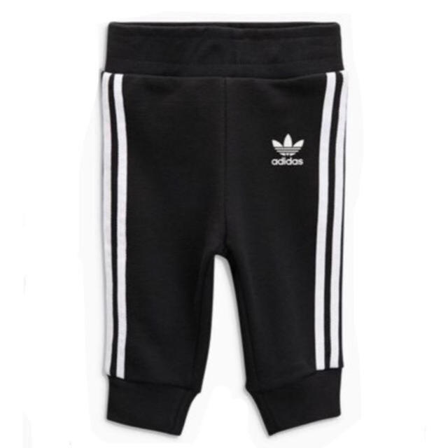 adidas(アディダス)の新品　アディダス　セットアップ キッズ/ベビー/マタニティのキッズ服男の子用(90cm~)(その他)の商品写真