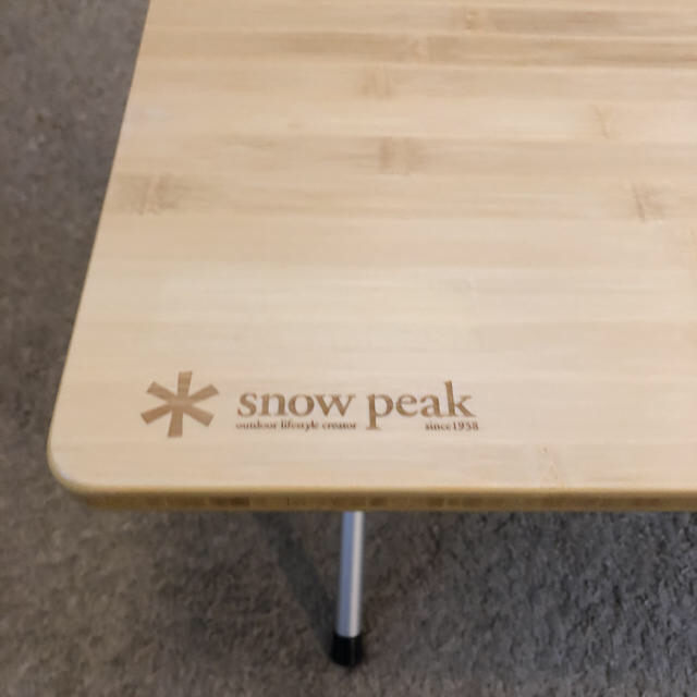 Snow Peak(スノーピーク)のスノーピーク ワンアクションローテーブル竹(LV-100T) インテリア/住まい/日用品の机/テーブル(アウトドアテーブル)の商品写真