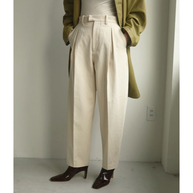 TODAYFUL(トゥデイフル)のTODAYFUL Cotton Boxtuck Pants'  レディースのパンツ(デニム/ジーンズ)の商品写真