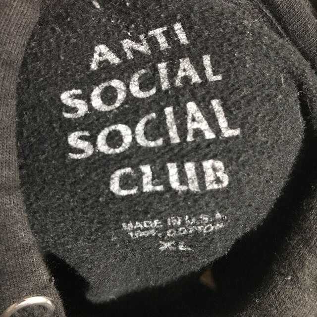 ANTI SOCIAL SOCIAL CLUB パーカー　XL