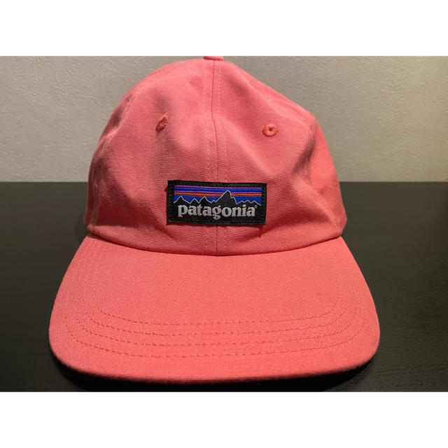 patagonia(パタゴニア)のpatagonia キャップ　【ピンク】 メンズの帽子(キャップ)の商品写真