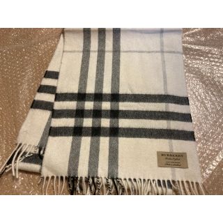 バーバリー Burberry 白 マフラー メンズ の通販 19点 バーバリーのメンズを買うならラクマ