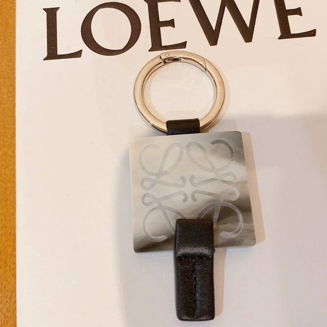 LOEWE  ロエベ キーホルダー キーリング