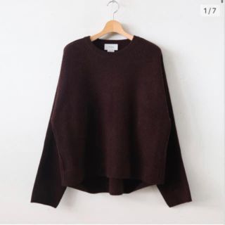 コモリ(COMOLI)のYOKE 「7G OVERSIZED HALF CARDIGAN C/N」(ニット/セーター)