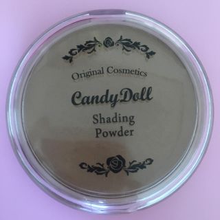 キャンディドール(Candy Doll)のシェーディング パウダー  未使用同様(フェイスパウダー)