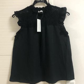 コルザ(COLZA)の【COLZA】新品☆ラッフルデザイン トップス(カットソー(半袖/袖なし))