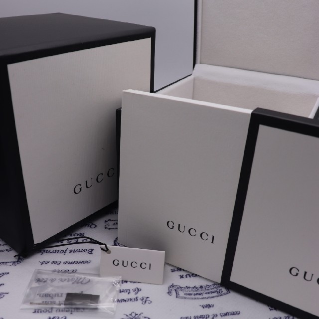 付属品完備【新品電池】GUCCI 126.2/Gタイムレス クロノグラフ 現行品