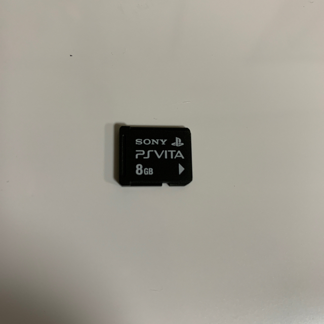 PlayStation Vita(プレイステーションヴィータ)のpsvita メモリーカード8GB エンタメ/ホビーのゲームソフト/ゲーム機本体(その他)の商品写真