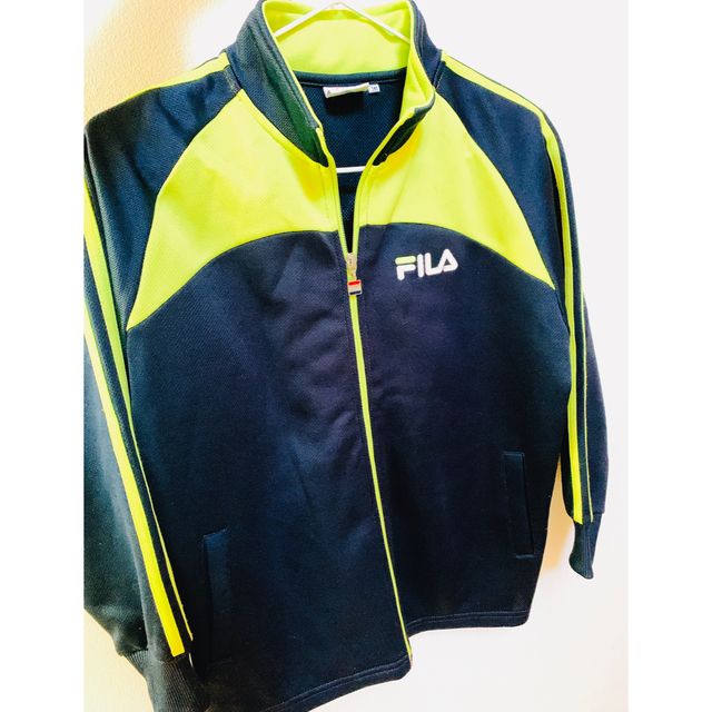 FILA(フィラ)のFILA ジャージ上着　size140 キッズ/ベビー/マタニティのキッズ服男の子用(90cm~)(ジャケット/上着)の商品写真