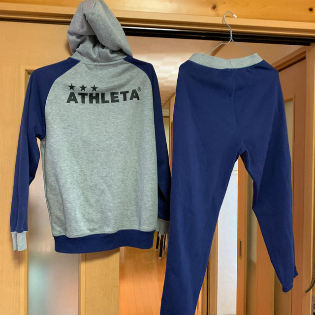 ATHLETA(アスレタ)のアスレタ ATHLETA スウェット上下セット160 スポーツ/アウトドアのサッカー/フットサル(ウェア)の商品写真