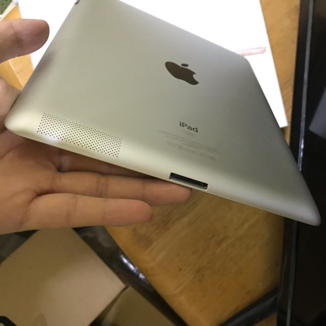 在庫特価 iPad - 美品 iPad3 32GB WIFIモデル アイパッド3世代 レアiOS7搭載の通販 by Yukiノ屋's shop|アイパッドならラクマ 高品質