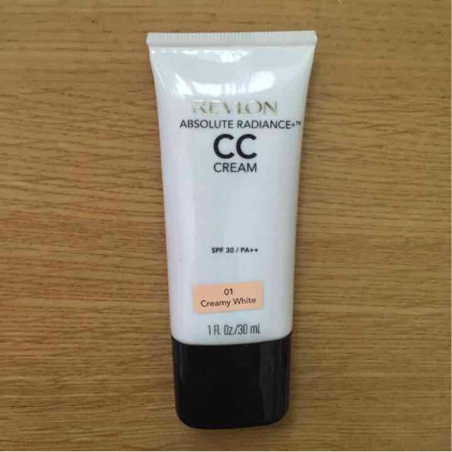 REVLON(レブロン)の【Emma様専用】レブロン CCクリーム コスメ/美容のベースメイク/化粧品(化粧下地)の商品写真