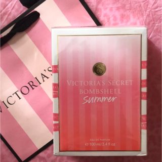 ヴィクトリアズシークレット(Victoria's Secret)の新品 Bombshell Eau de Parfum 100ml(香水(女性用))