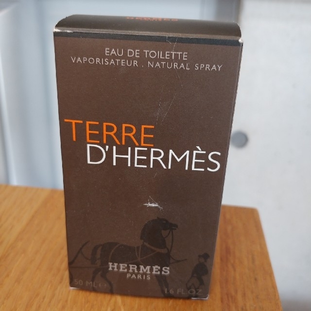 Hermes(エルメス)のTERRE D'HERMES エルメス テールドエルメスEDT 50ml(オード コスメ/美容の香水(香水(男性用))の商品写真